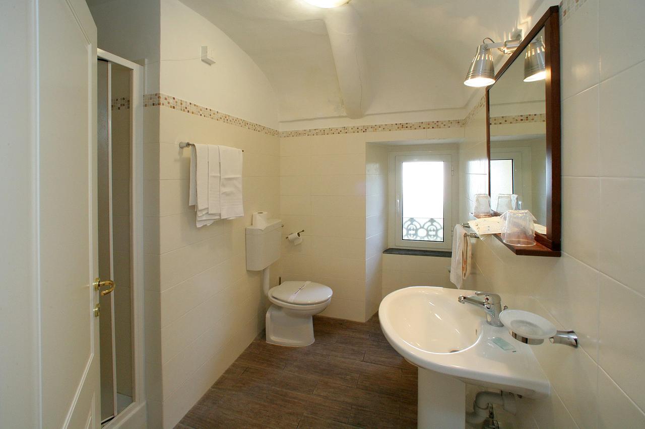 Sereno Hotel 2*